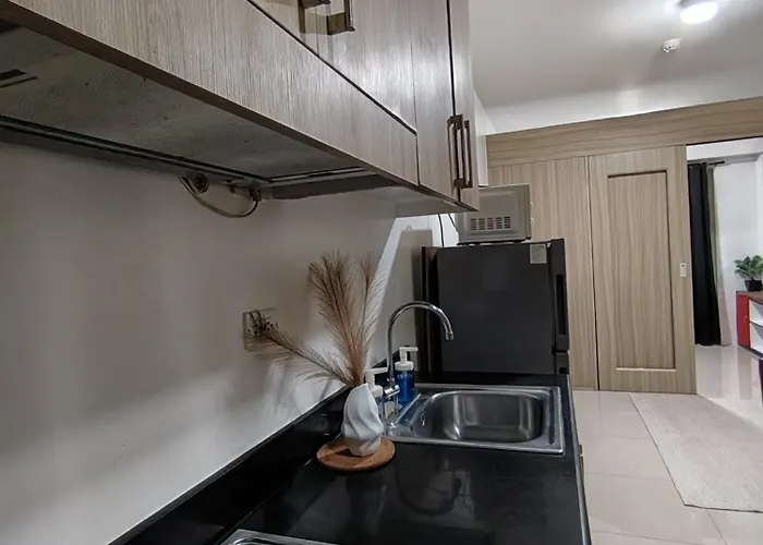 公寓式飯店 Lamierda Heights 2 马尼拉